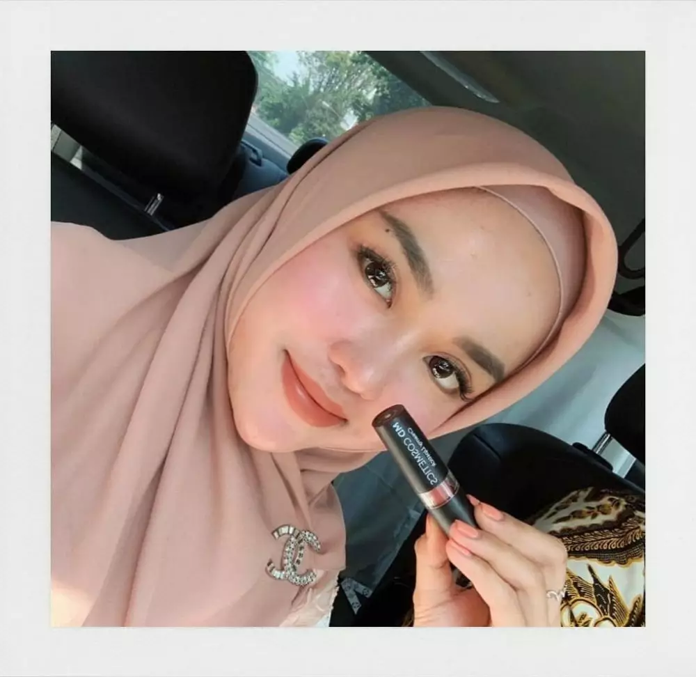 Fakta bisnis Medina Zein Instagram Fakta bisnis Medina Zein Instagram