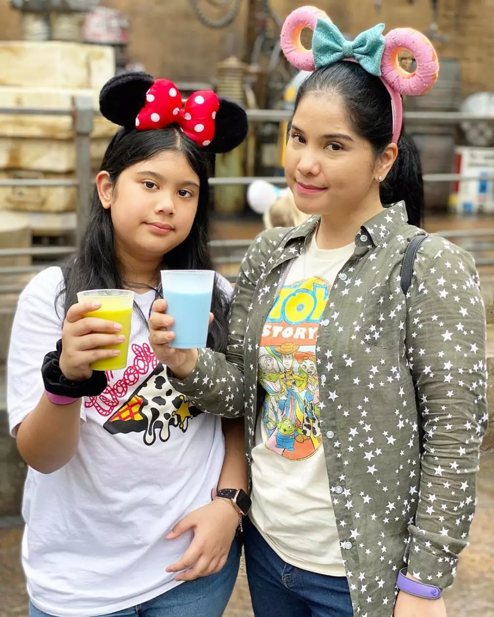 8 Momen AHY ke studio Hollywood instagram 