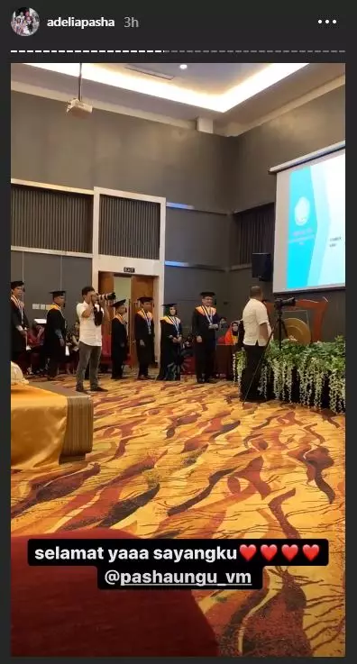 Momen wisuda Pasha Unggu Instagram