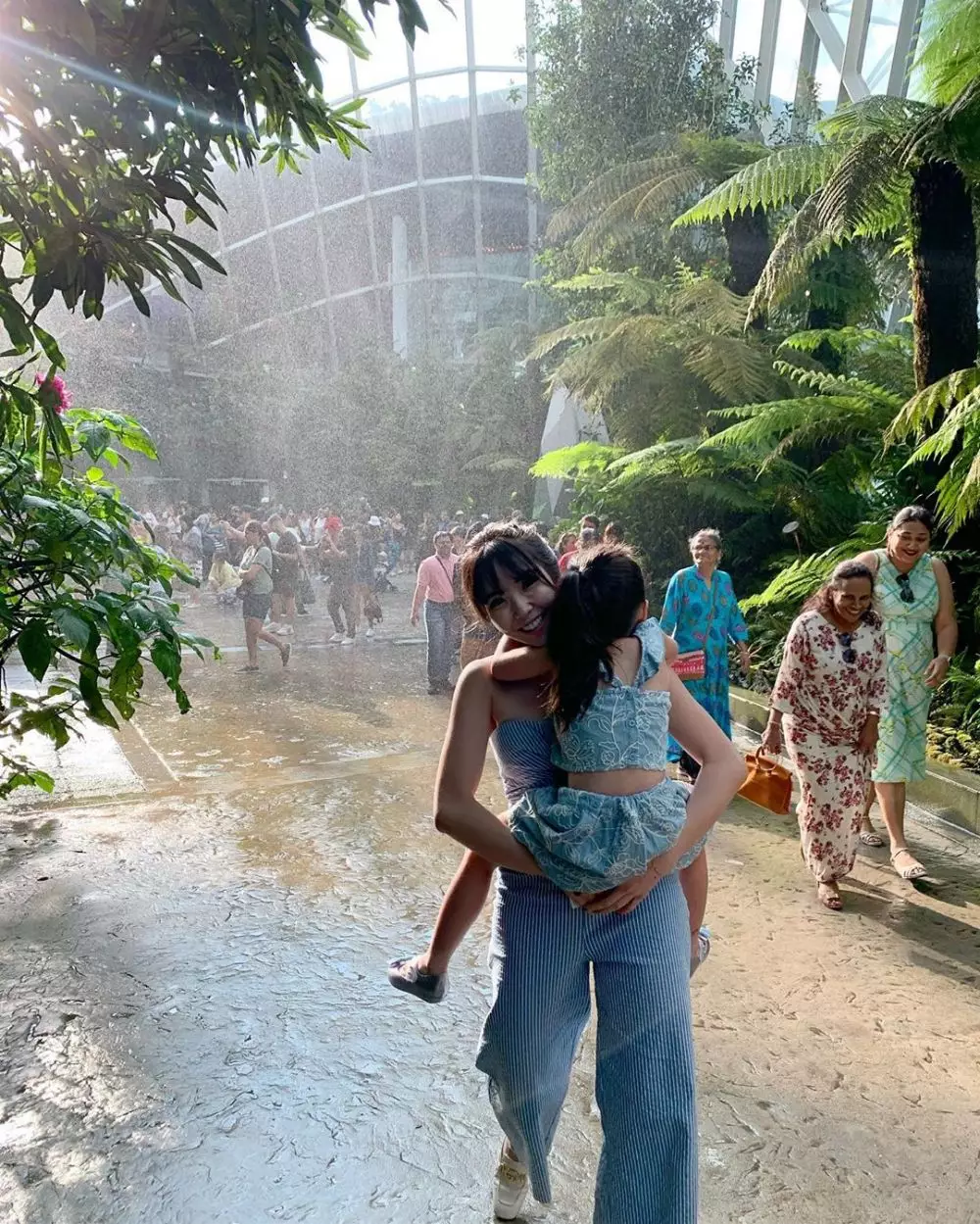 Momen liburan Gisel di Singapura Instagram  Momen liburan Gisel di Singapura Instagram