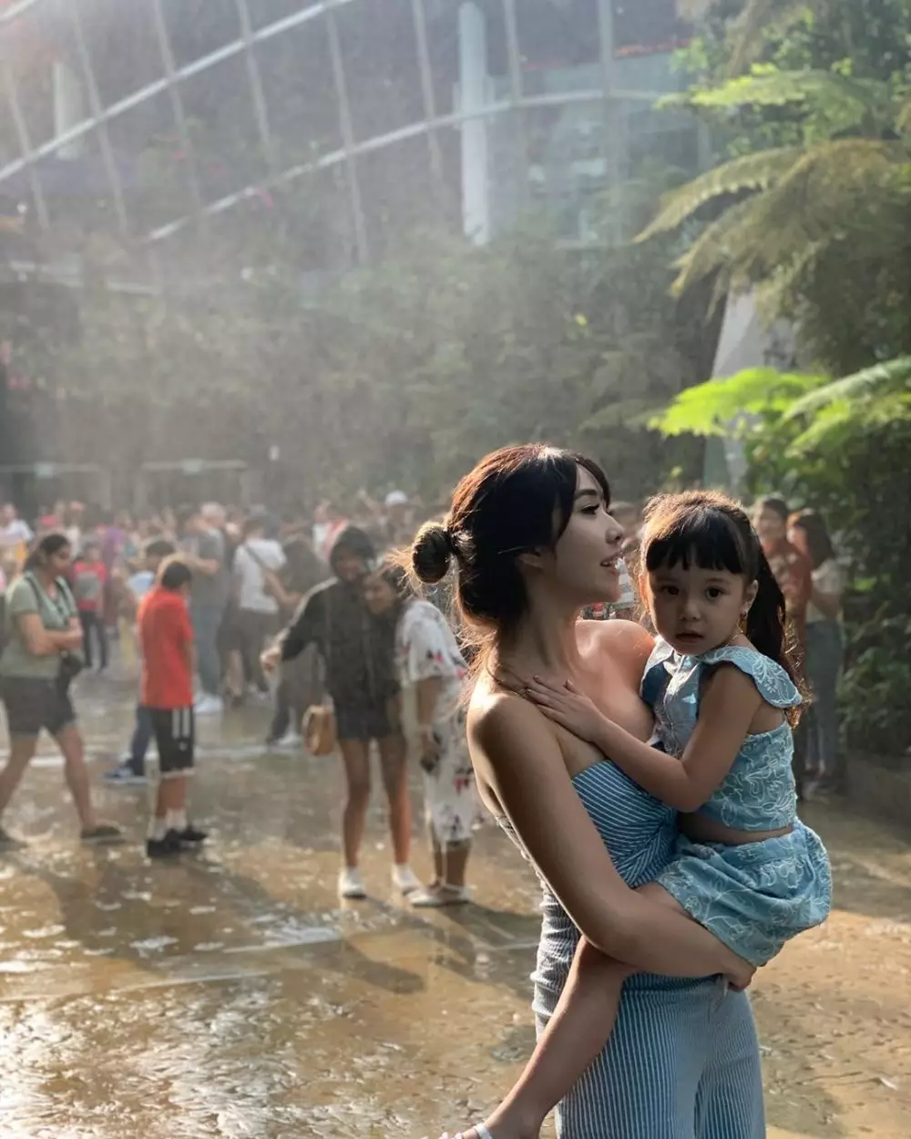 Momen liburan Gisel di Singapura Instagram  Momen liburan Gisel di Singapura Instagram