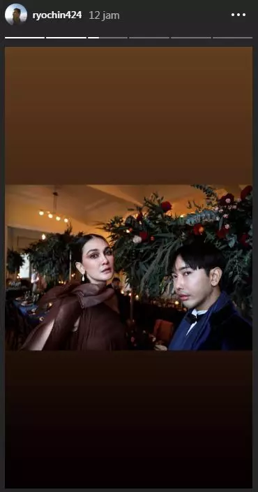 Momen mesra Luna Maya & Ryochin Instagram 
