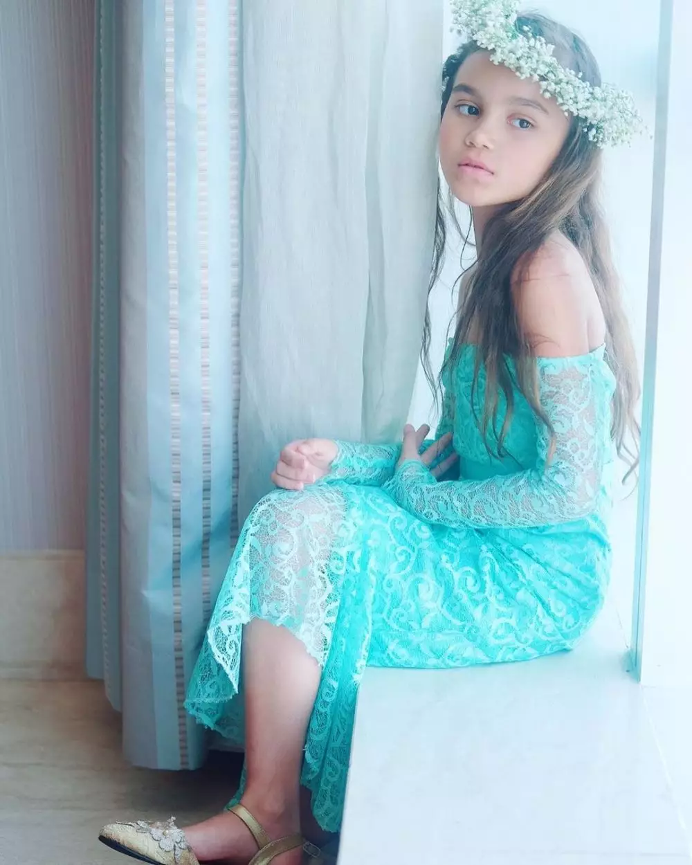 Gaya Chloe anak Melaney Ricardo © 2019 brilio.net Gaya Chloe anak Melaney Ricardo © 2019 brilio.net