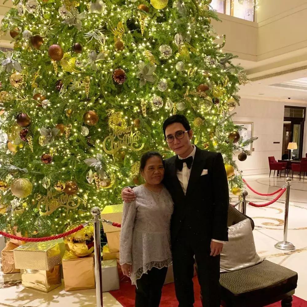 Otis Hahijary bareng ART © 2019 Instagram