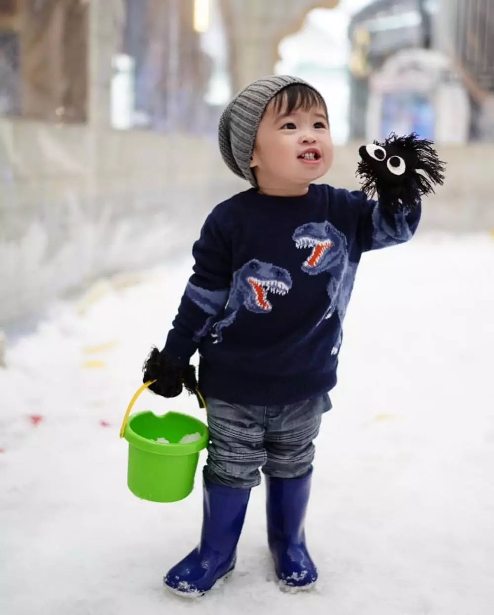 Gaya Raphael Moeis © 2019 brilio.net