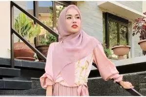 Kisah 4 seleb terpisah dengan bayinya karena terjerat kasus hukum