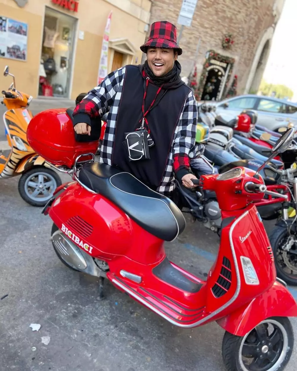 Ivan gunawan liburan kerja eropa © 2020 brilio.net