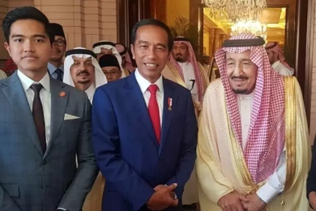 kaesang pengarep dampingi jokowi Istimewa kaesang pengarep dampingi jokowi Istimewa