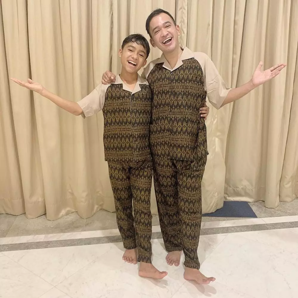 Ruben dan Betrand baju kembar  Instagram 