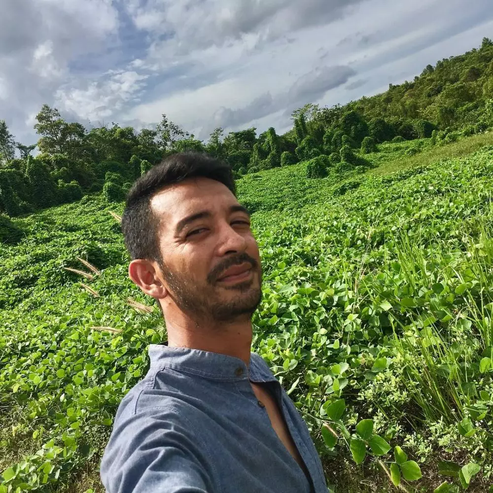 6 Potret terbaru Bejo pemain Pesantren Rock n Roll, manglingi © 2020 instagram.com