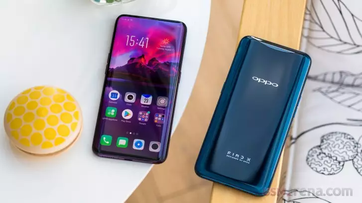 8 Smartphone terbaik hadir di 2020 © 2020 brilio.net 8 Smartphone terbaik hadir di 2020 © 2020 brilio.net