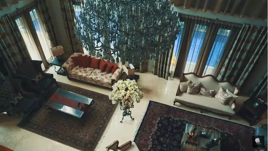 isi rumah sarita Sarita Abdul