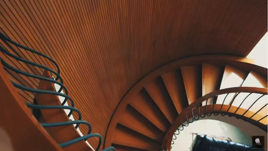 isi rumah sarita Sarita Abdul