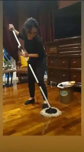 yuni shara bersih-bersih © 2020 brilio.net