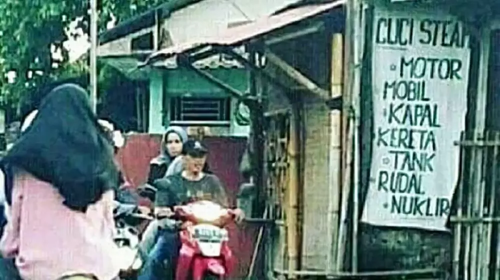 tulisan di bengkel kocak lucu ngakak © berbagai sumber