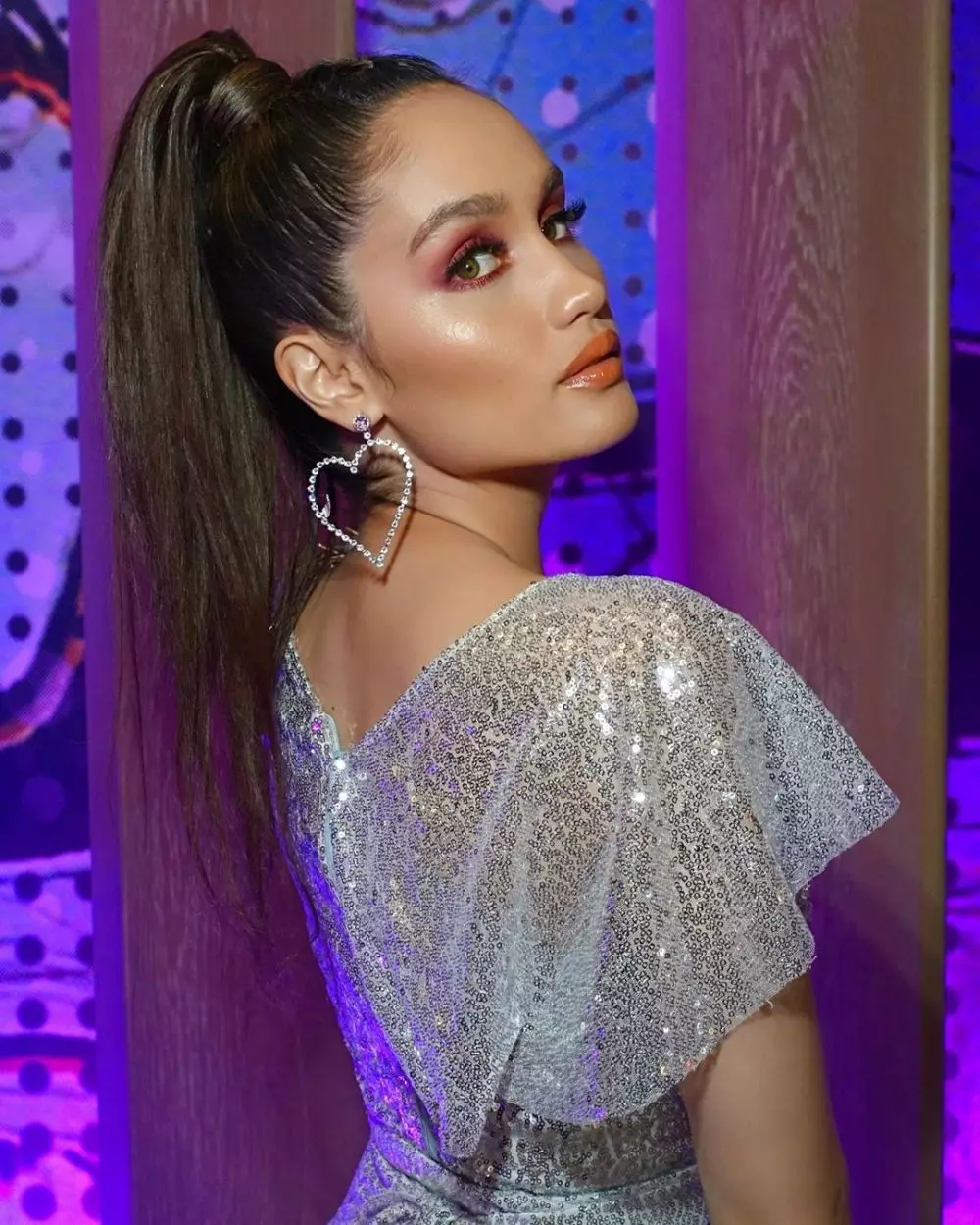 Penampilan antimainstream Cinta Laura © 2020 brilio.net Penampilan antimainstream Cinta Laura © 2020 brilio.net