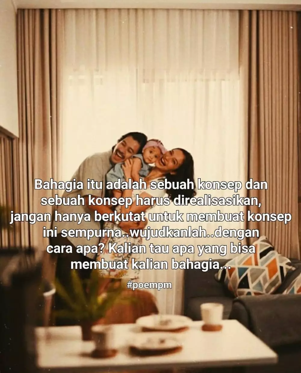 puisi karya Putri Marino yang sempat di kritik netizen © 2020 brilio.net puisi karya Putri Marino yang sempat di kritik netizen © 2020 brilio.net