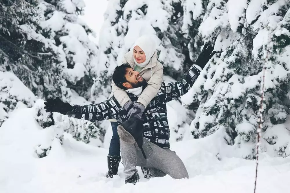  7 Momen seru Ammar Zoni dan Irish Bella main salju di Turki Instagram/@ammarzoni  @_irishbella_