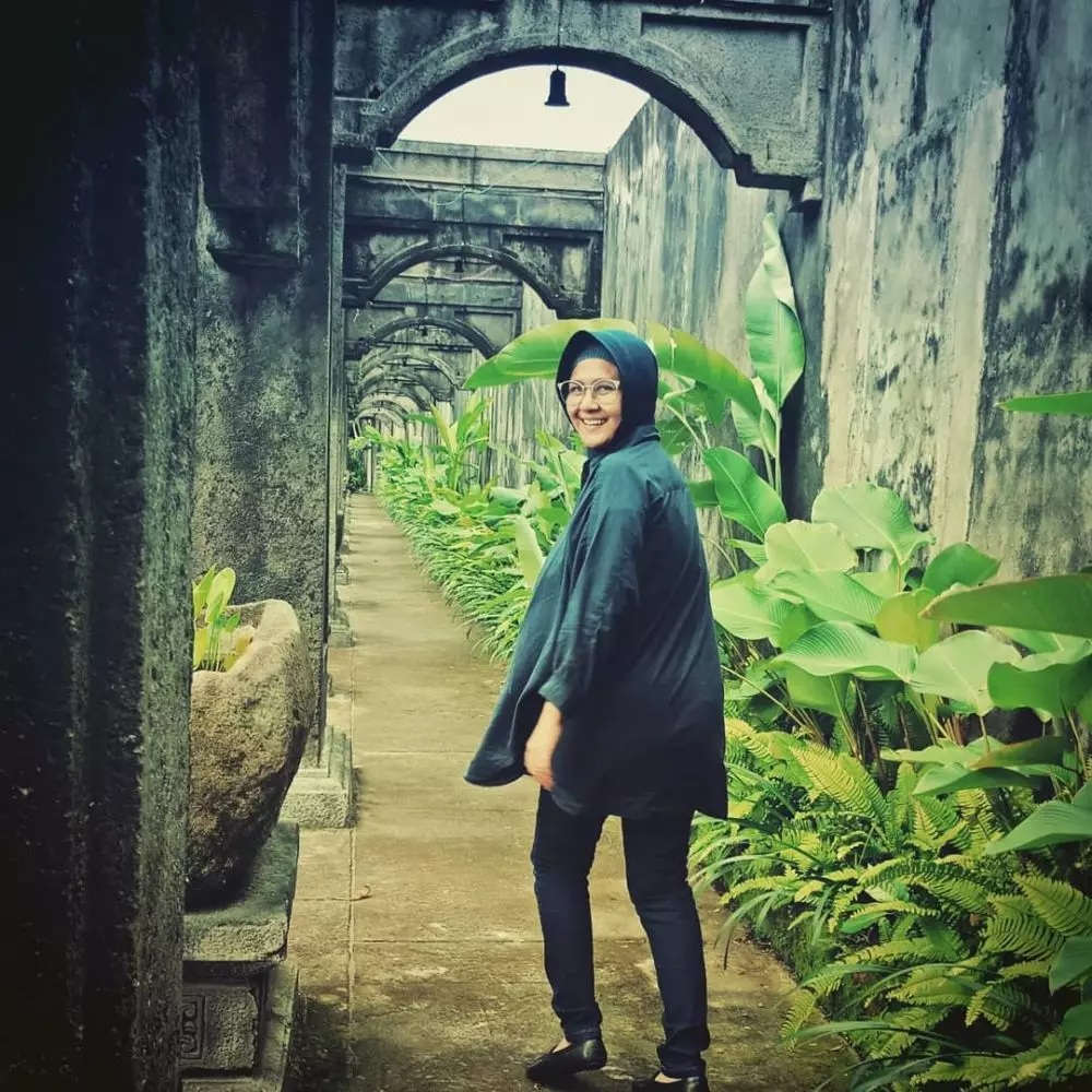 Jejak karier Ria Irawan instagram 