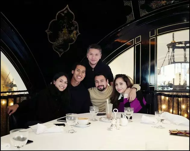 10 Potret Gading Marten dan Juria Hartmans liburan di London © 2020 instagram.com