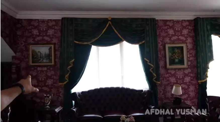 Potret rumah merah legendaris youtube Potret rumah merah legendaris youtube
