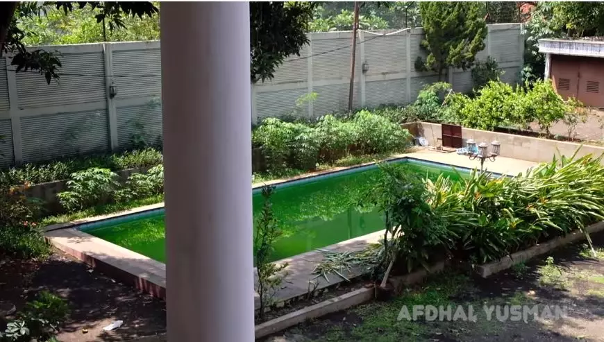 Potret rumah merah legendaris youtube Potret rumah merah legendaris youtube