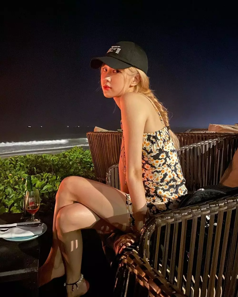 6 Potret liburan Rose 'BLACKPINK' di Bali, bikin terpesona © 2020 instagram.com