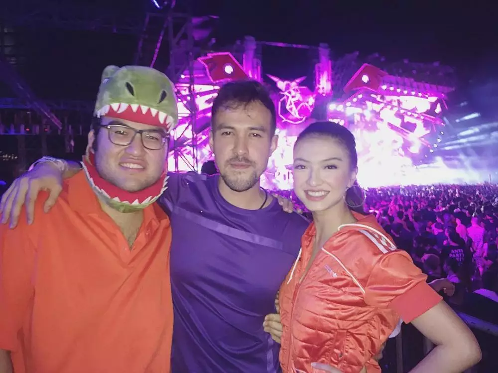 Potret Rollin Shah Instagram  Potret Rollin Shah Instagram