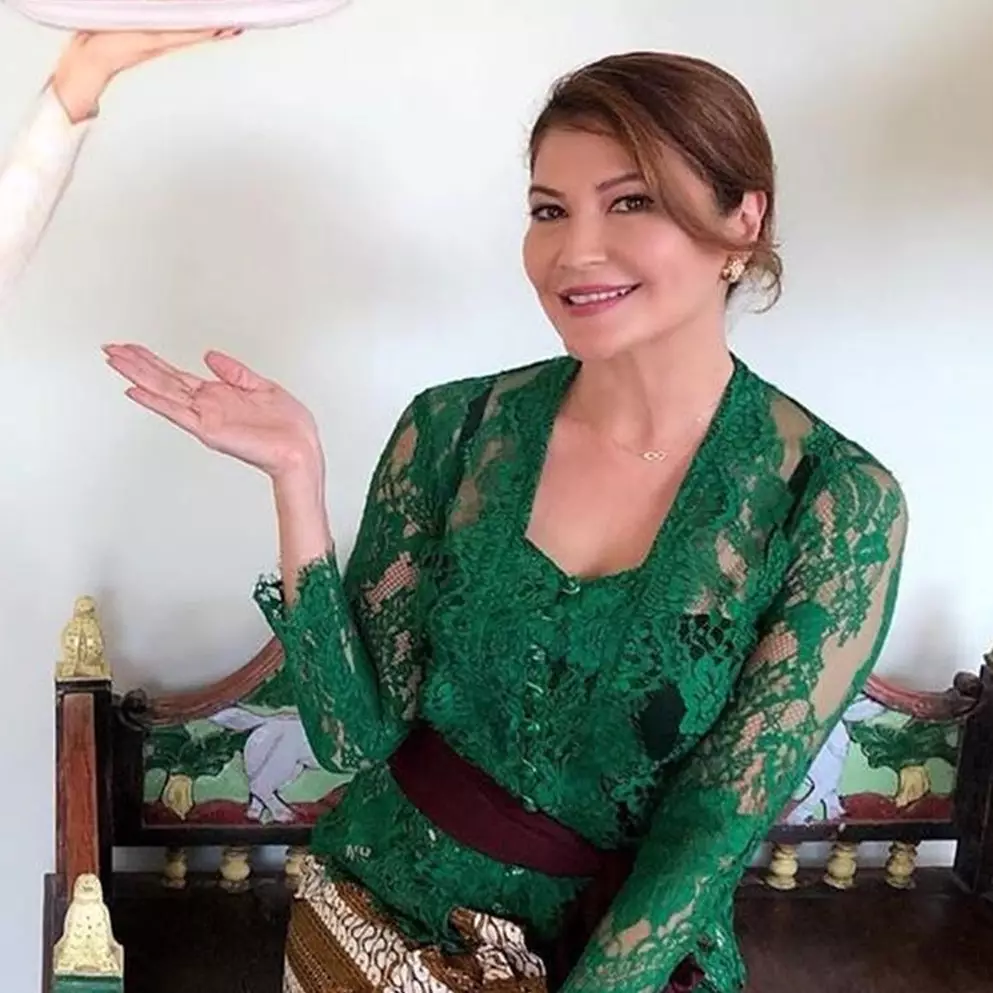 Tamara Bleszynski &amp; 4 seleb mengaku idap disleksia, sulit baca