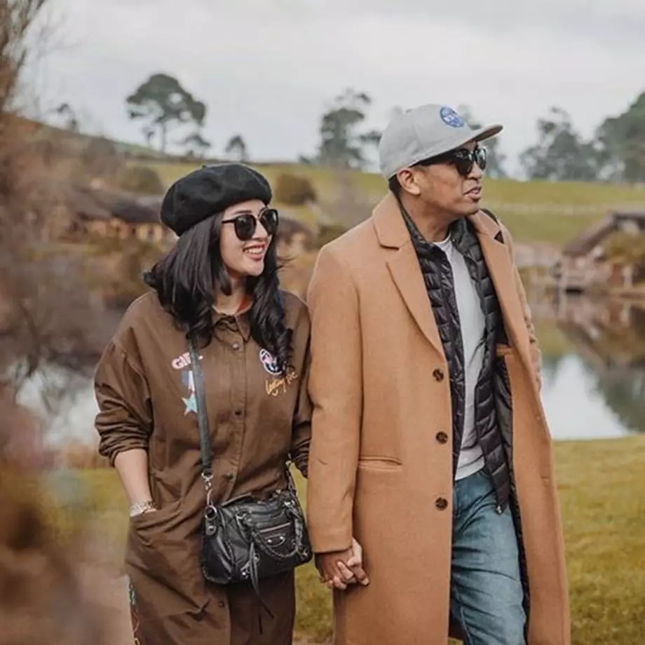 Heboh Mutia Ayu istri Glenn Fredly unggah foto babybump
