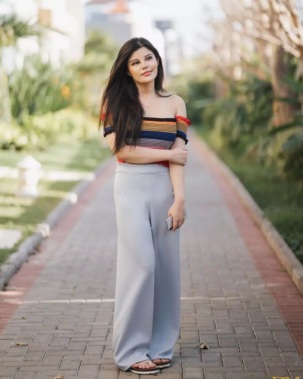 putri konglomerat simpel  Instagram 