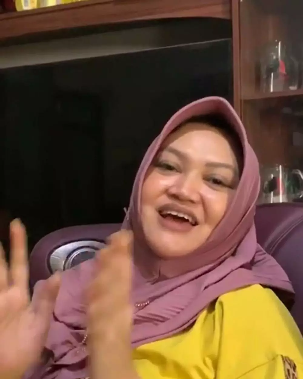 Kematian Lina dianggap janggal, keluarga tak keberatan autopsi © 2020 instagram.com Kematian Lina dianggap janggal, keluarga tak keberatan autopsi © 2020 instagram.com