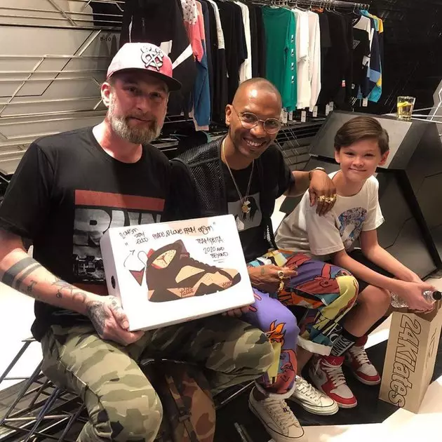 10 Pesona Carson, mantan suami Farah Quinn yang makin kece © 2020 instagram.com