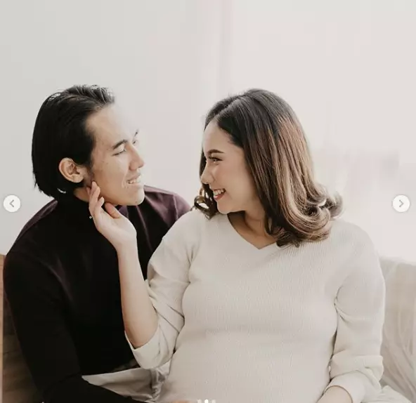 7 Potret maternity Shabrina Ayu istri Ryuji Utomo, simpel elegan © 2020 brilio.net