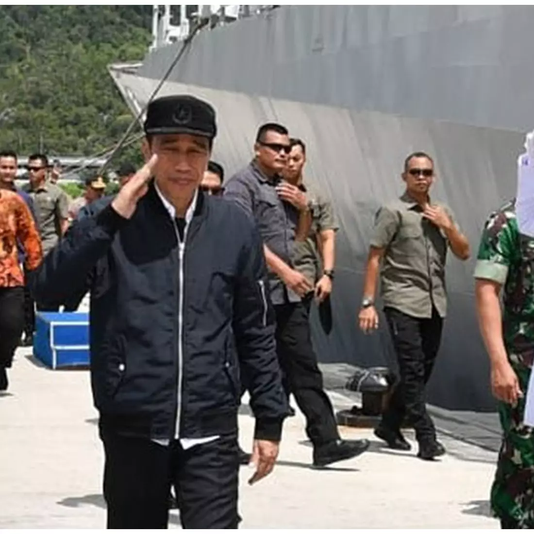 10 Momen Presiden Jokowi ke Natuna di tengah tensi panas RI-China