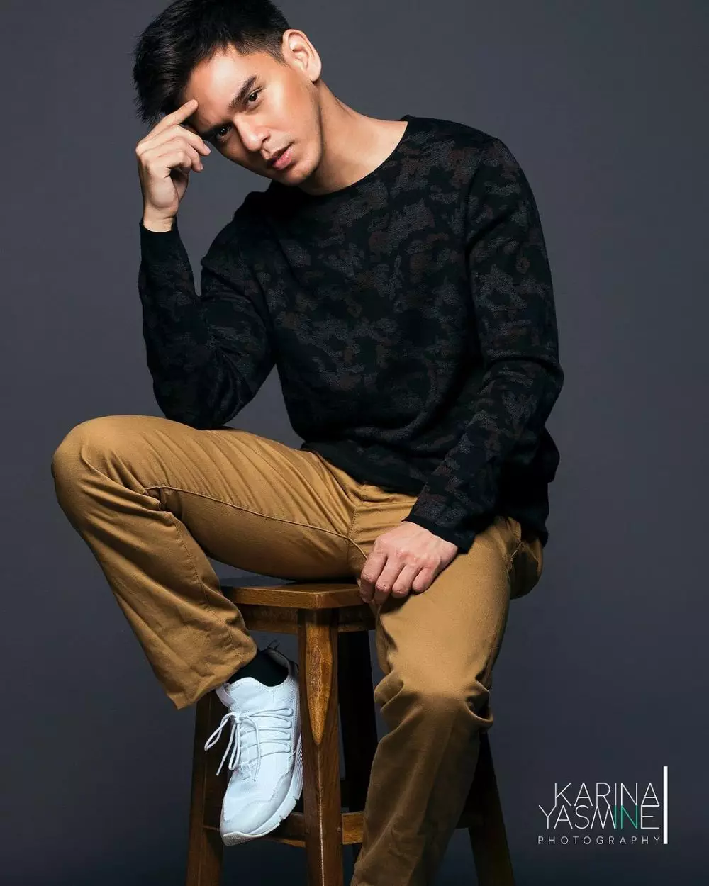 Gaya cool Rangga Azof instagram 