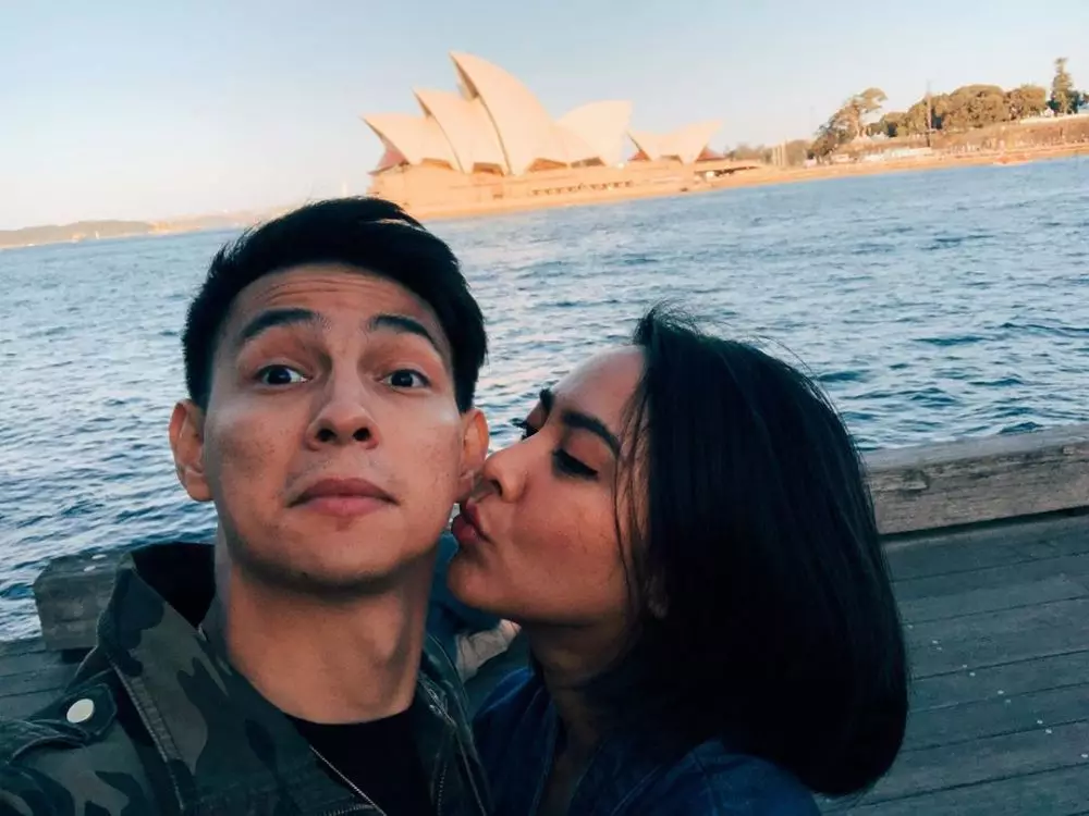 Potret Marcell Darwin & kekasih Instagram 