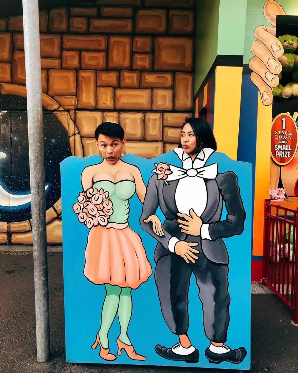 Potret Marcell Darwin & kekasih Instagram 