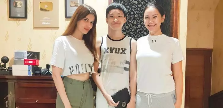 kedekatan sabrina dan azka corbuzier Istimewa kedekatan sabrina dan azka corbuzier Istimewa