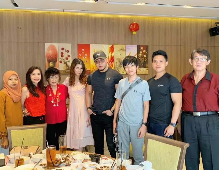 kedekatan sabrina dan azka corbuzier Istimewa kedekatan sabrina dan azka corbuzier Istimewa