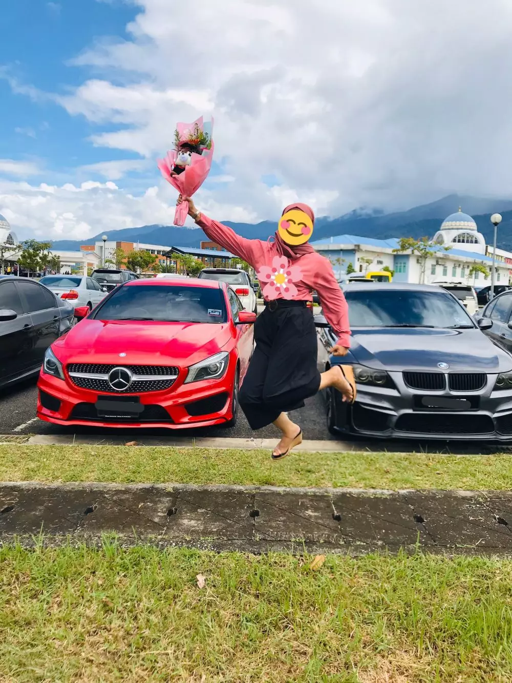 cinta tak direstui karena bukan PNS © Twitter/@RozmizaRozman