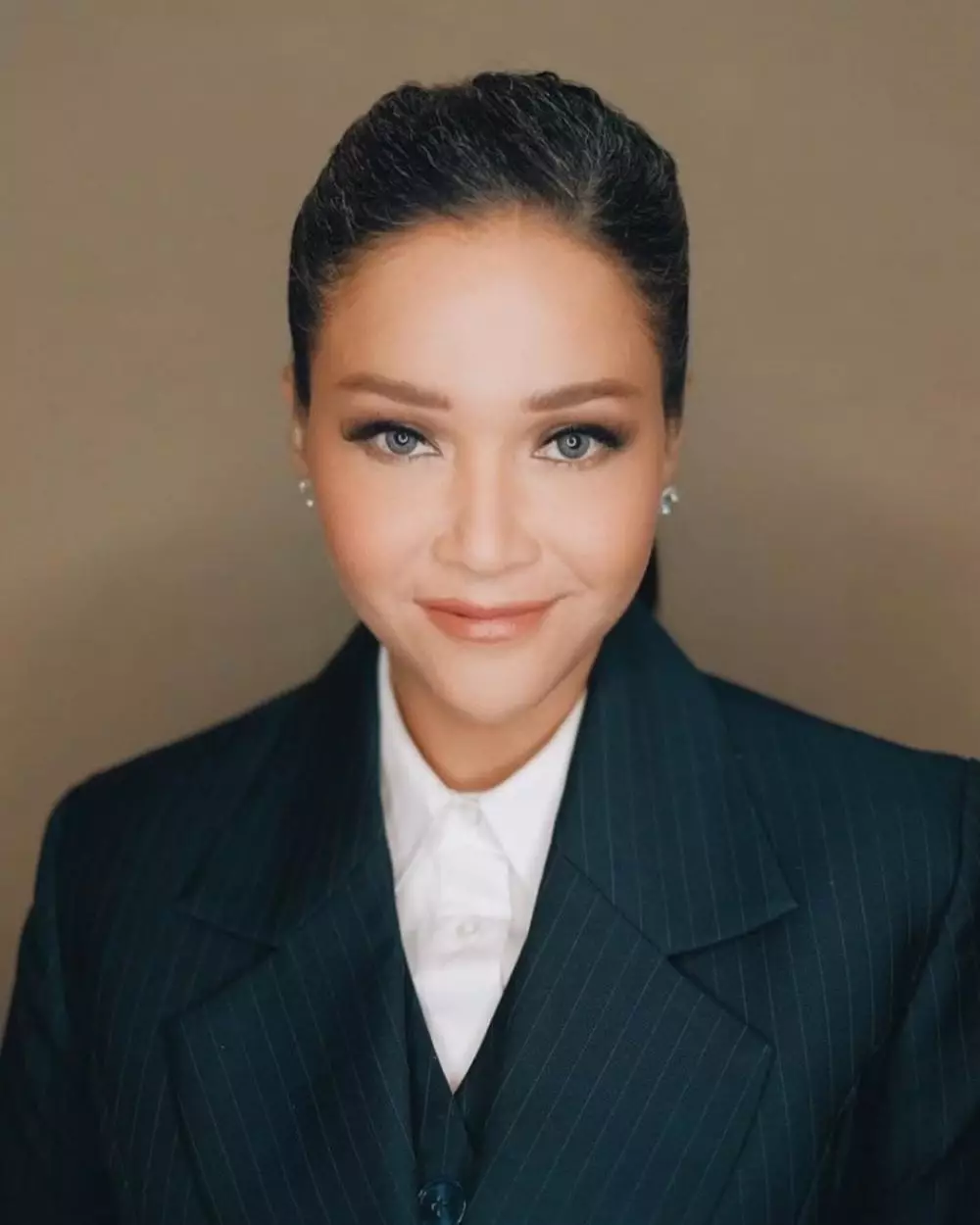 Pamerkan rambut beruban Instagram  Pamerkan rambut beruban Instagram