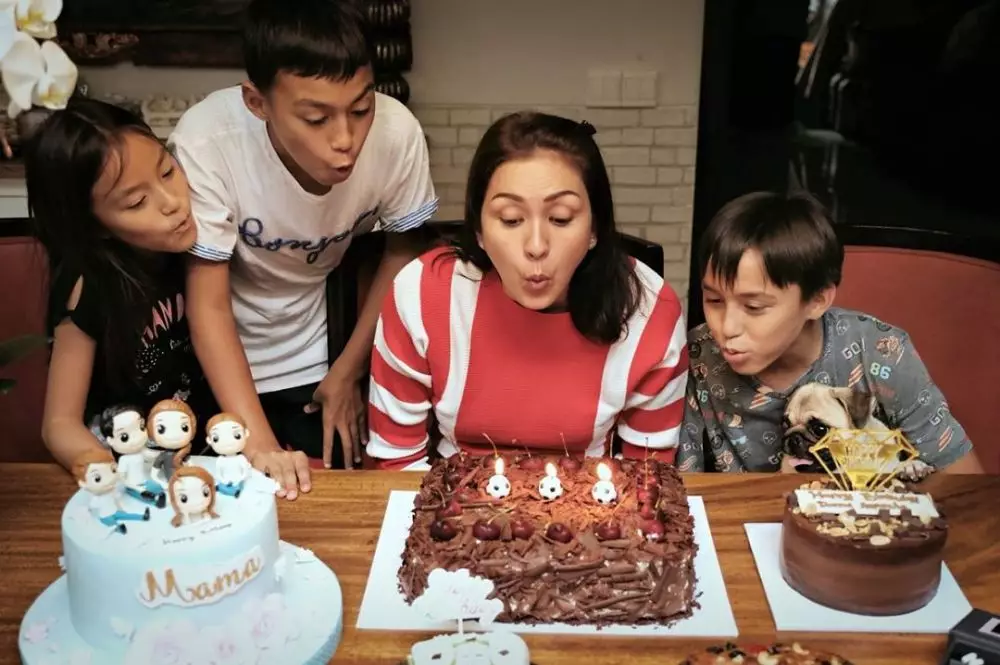 kejutan ultah donna © 2020 brilio.net