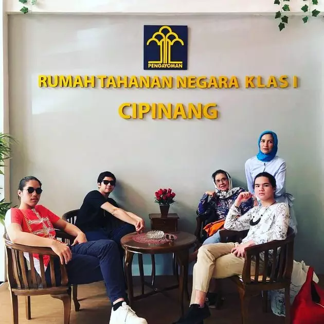 10 Potret Joyce Kohler, ibunda Ahmad Dhani yang berdarah Jerman © 2020 instagram.com