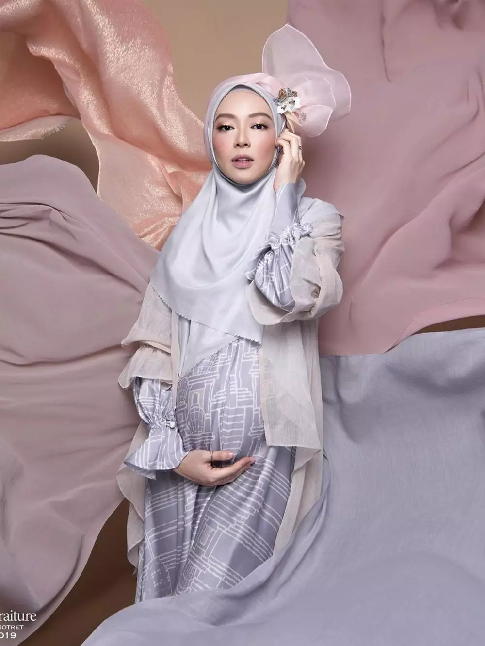 Lindswell Kwok lahirkan anak pertama, ini 6 perjalanan kehamilannya © 2020 instagram.com