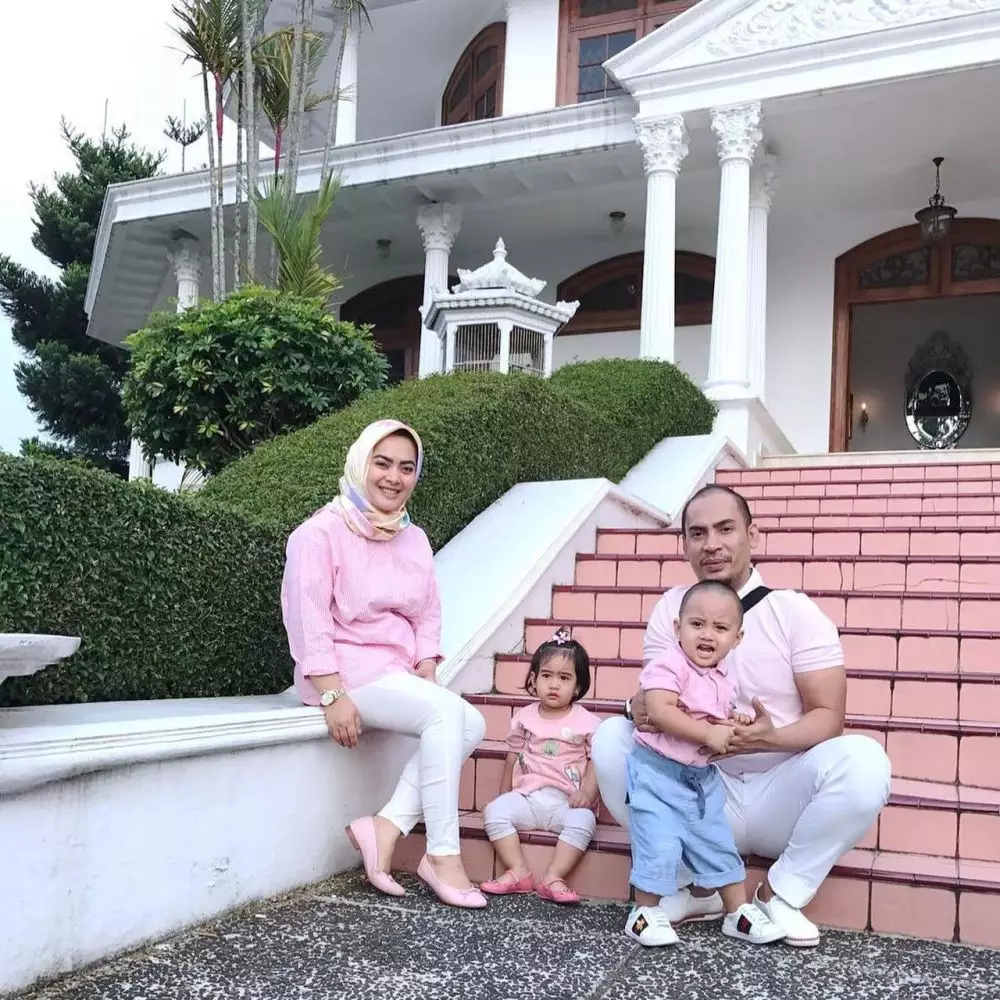 potret rumah adik Syahrini Aisyahrani © 2020 instagram.com potret rumah adik Syahrini Aisyahrani © 2020 instagram.com