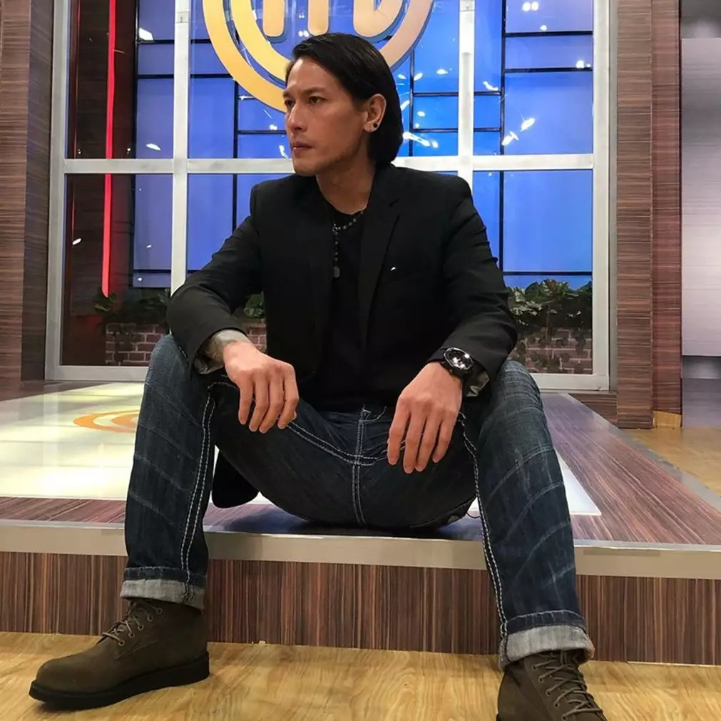 Biasa jutek, ini 8 potret Chef Juna tertawa di acara MasterChef