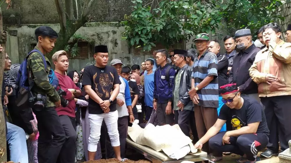 kronologi kematian lina kata polisi © berbagai sumber kronologi kematian lina kata polisi © berbagai sumber