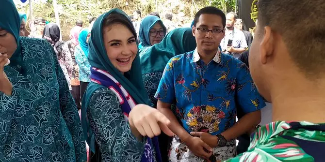 gaya arumi bachsin posyandu © berbagai sumber gaya arumi bachsin posyandu © berbagai sumber