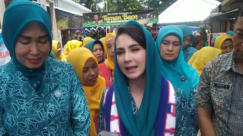 gaya arumi bachsin posyandu © berbagai sumber gaya arumi bachsin posyandu © berbagai sumber